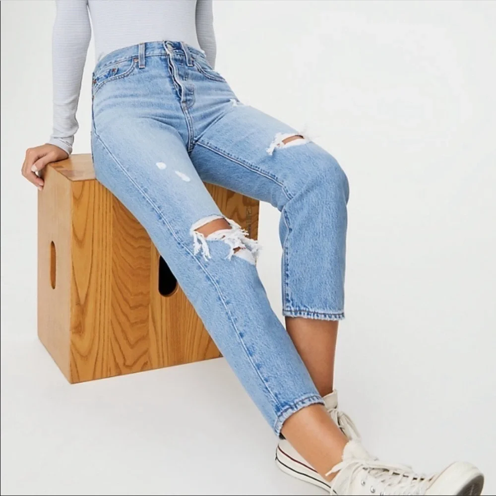 Levi’s Wedgie Icon Fit Jeans Authentically Yours